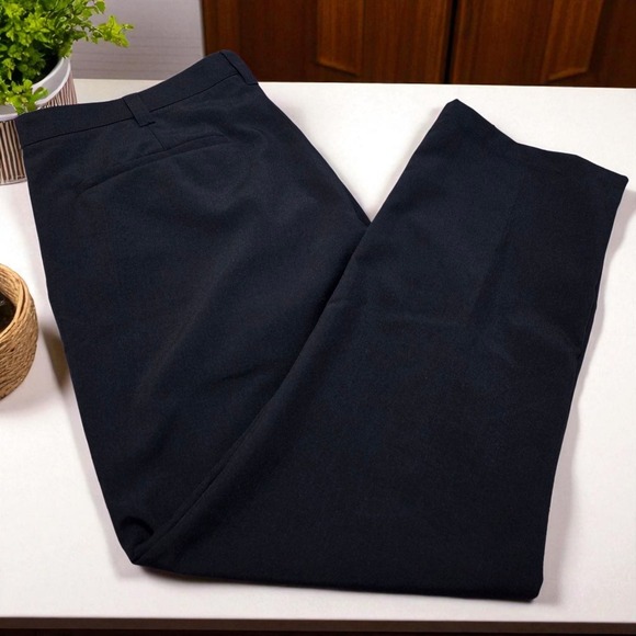 Bluffworks Original Regular Fit Navy Blue Stretch Zip Pocket Pants Men's 40 x 32 - Picture 1 of 8
